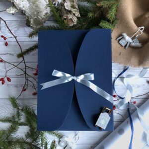 Pakowanie prezentu GRANAT I SREBRO